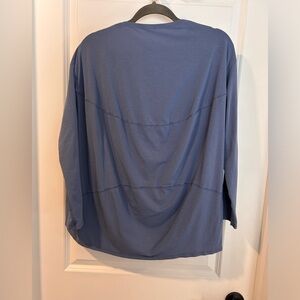 Lululemon Swiftly Relaxed Long-Sleeve Shirt
Hip Length
